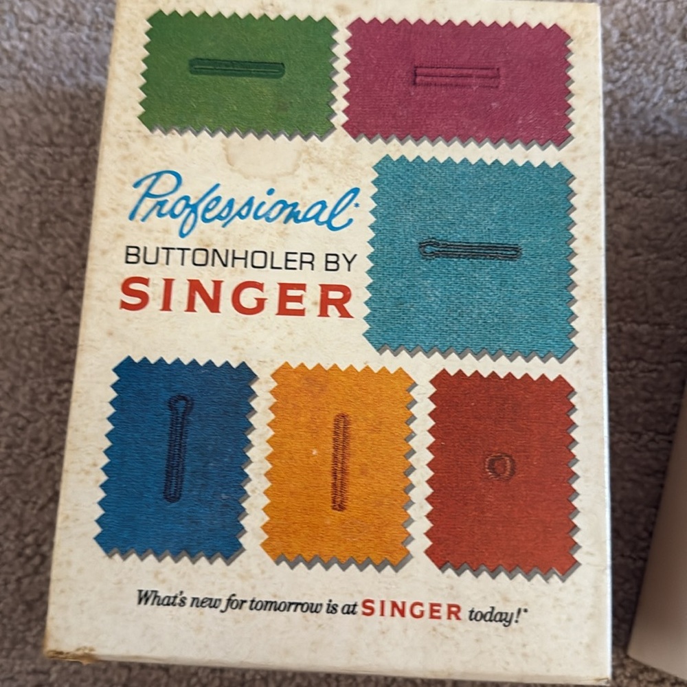 Vintage Singer Button hole maker 🪡🧵 - Picture 3 of 3